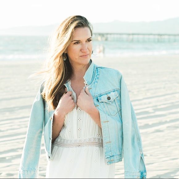 Meet your Posher, Mallory - Picture 1 of 1